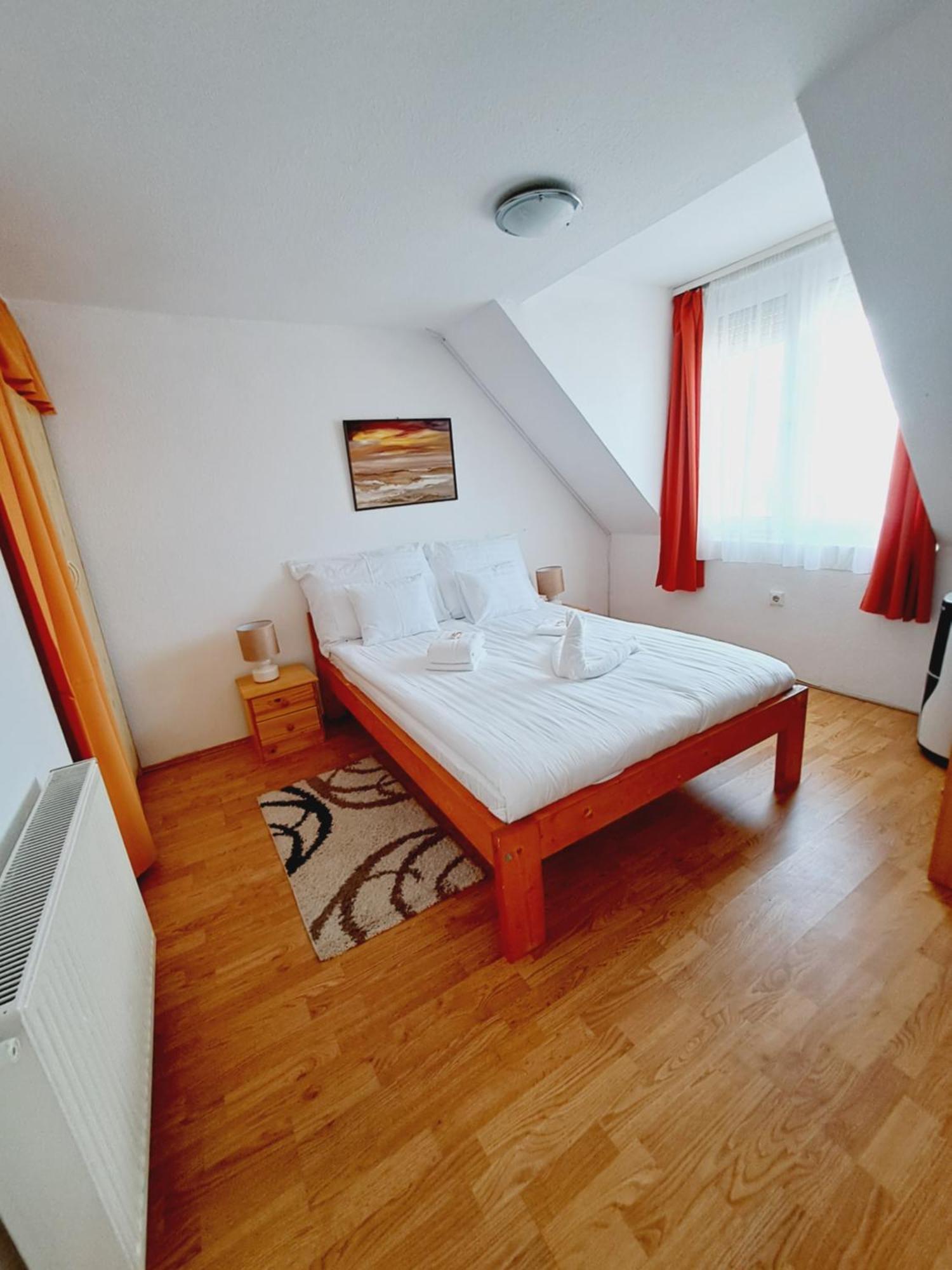 Palma Apartman Hajdúszoboszló Exterior foto
